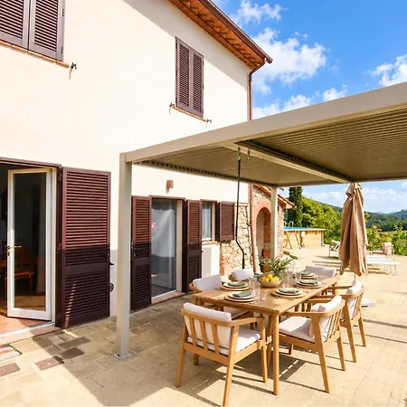 Podere La Terrazza Con Piscina Prata