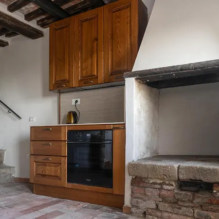 Podere La Terrazza Con Piscina Holiday home *